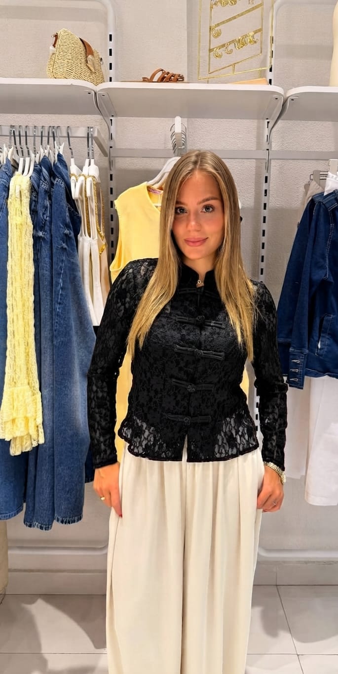 Tango lace blouse with frog-shaped buttons