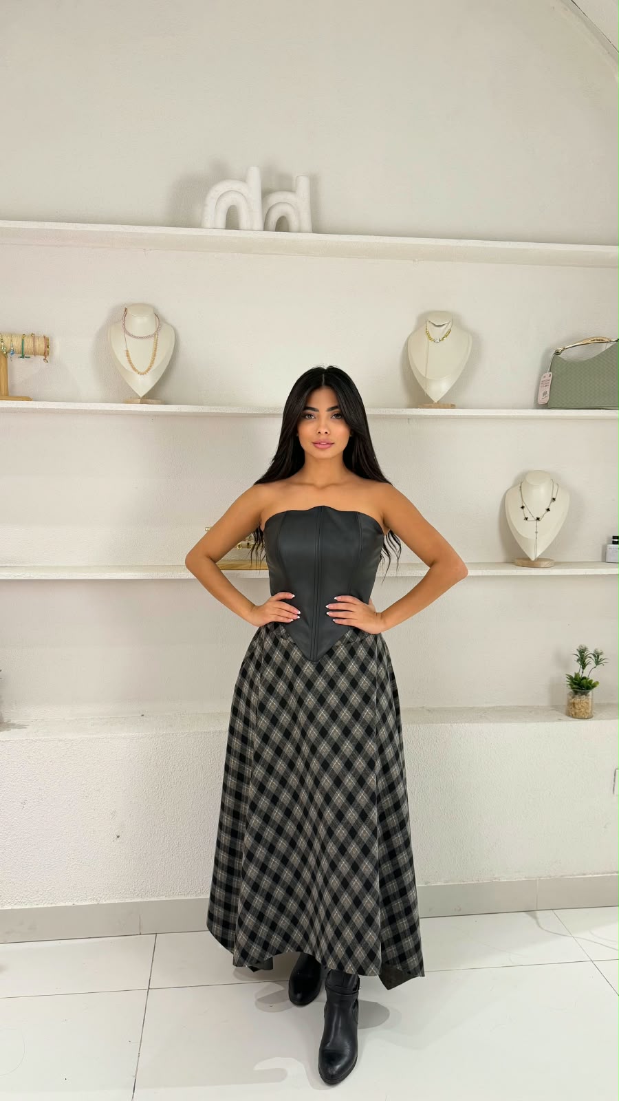 Checked Wide-Cut Maxi Skirt