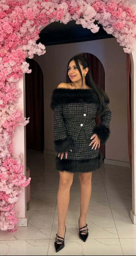 Winter elegance: Tweed skirt set trimmed with faux fur