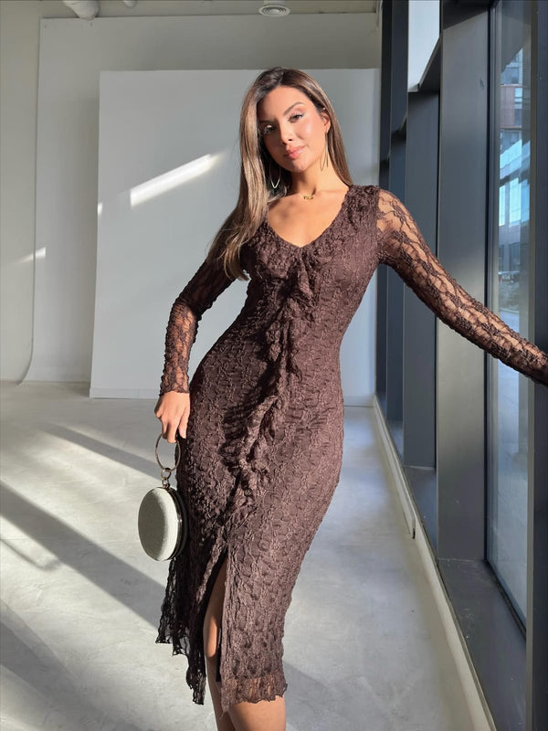 Lace dress with ruffles