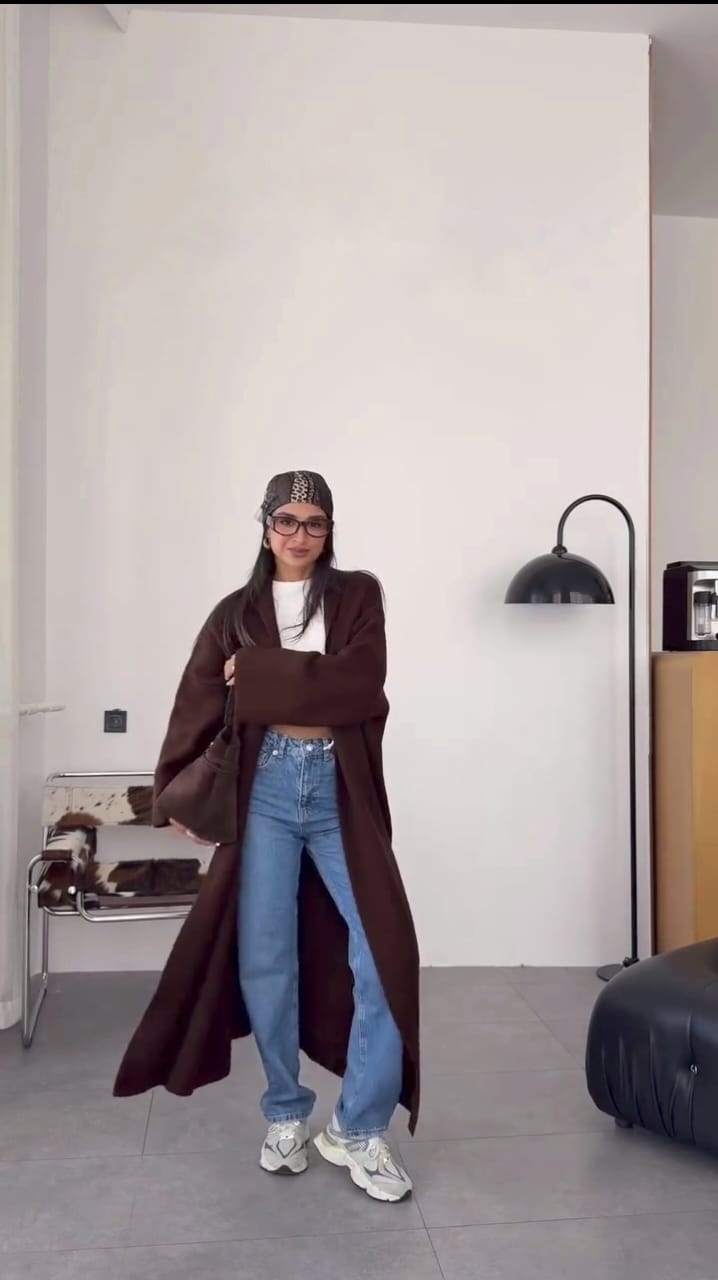 Effortless Chic: The Longline Cozy Cardigan