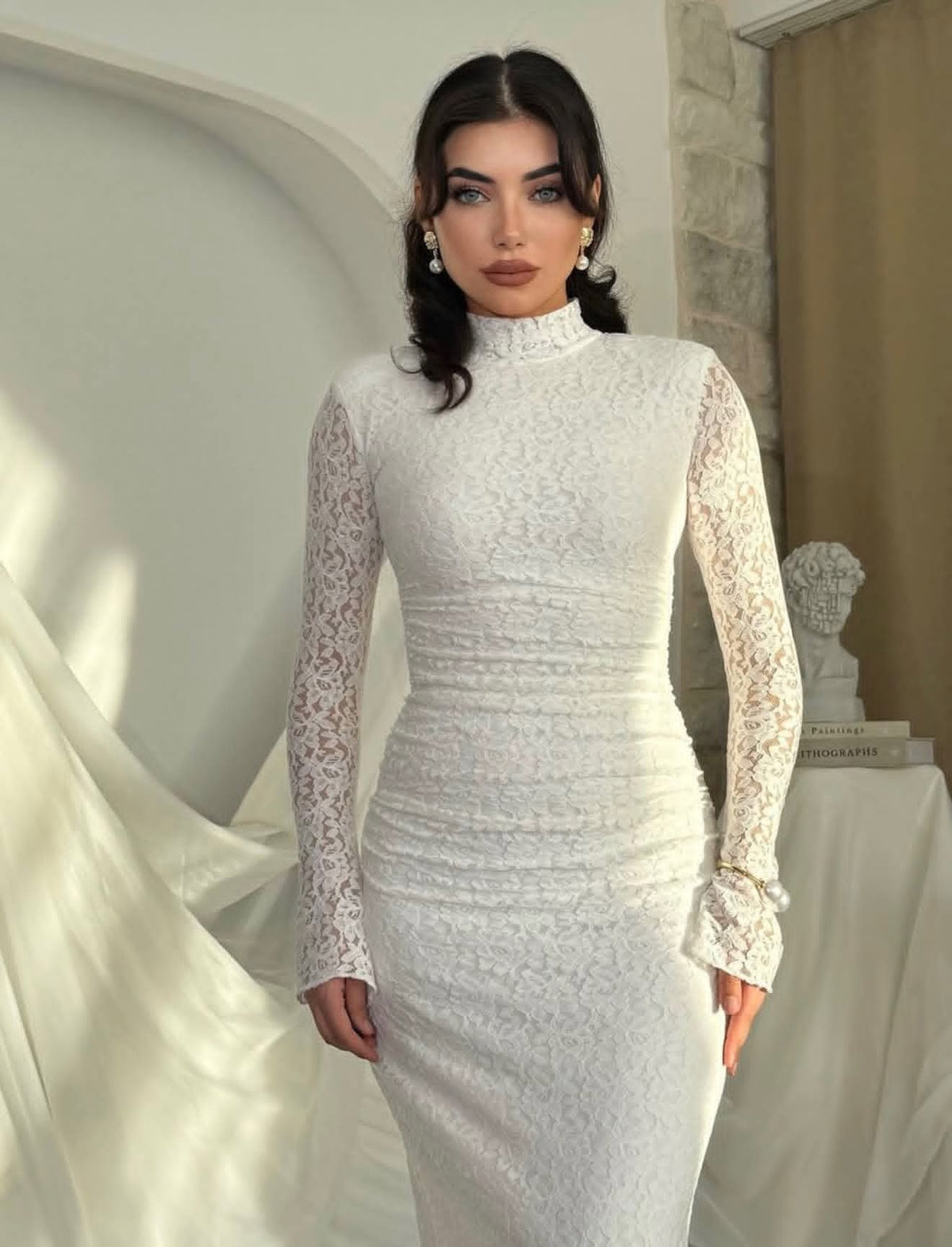 Long evening ruffled lace dress