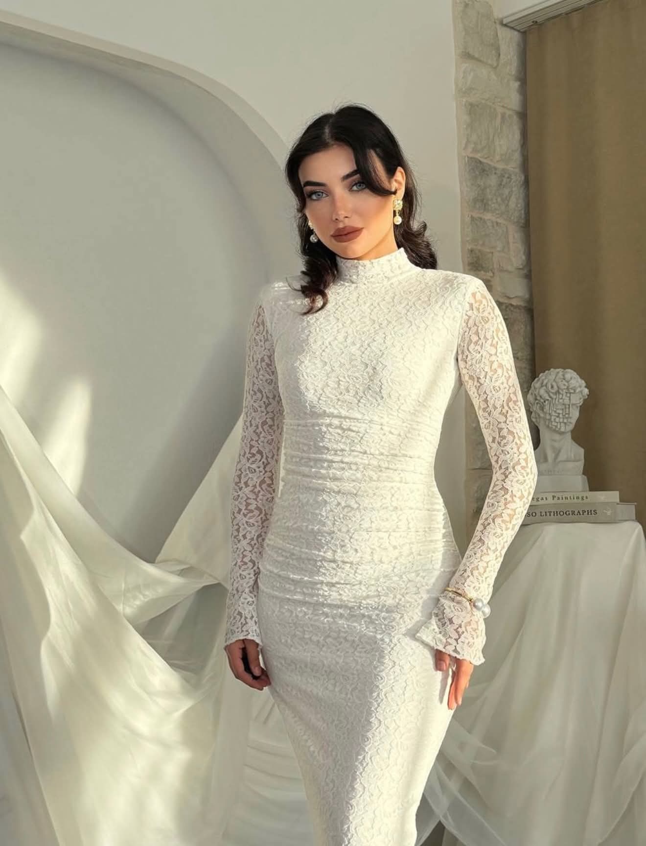 Long evening ruffled lace dress
